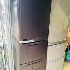 ファミリー用　401L 三菱　大型冷蔵庫 木目調　ブラウンの画像