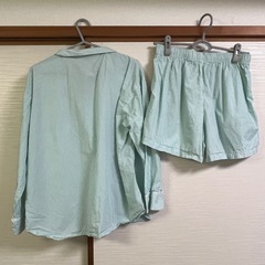 ユニクロ　パジャマ　グリーン　上下セット　半袖　長袖　Lサイズ コットン ストライプの画像