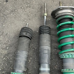 TEINサスペンション　車高調セットの画像