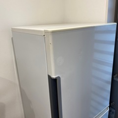 冷蔵庫　YAMADA ホワイト AQR-271Fの画像