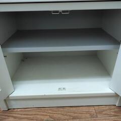 食器棚幅60cm。の画像