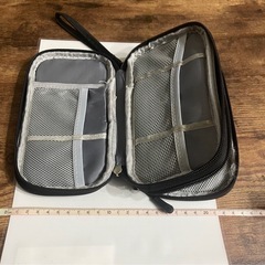 ガジェットポーチ　ガジェットケース　モバイルグッズ入れにの画像