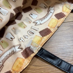 Q-pot リバーシブルトートバッグの画像