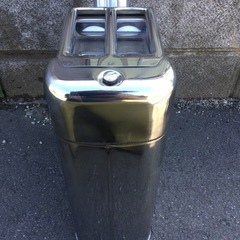 フルテック　ステンレス ガソリン携行缶 20L　型番：CS-20 消防法適合品 ジープ缶 農業機械、刈払機、発電機、工事用機器、防炎機器、自動車、レジャーなどの予備燃料の保管や移動の画像