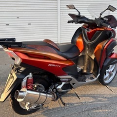 ⭐️トリシティ125フルカスタムレベル❗️社外マフラー・サス・シート・ステップボードなどなどフルカスタムレベル⭐️125ccスクーター⭐️の画像