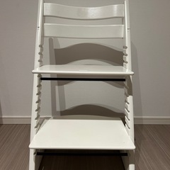 ストッケ　STOKKE トリップトラップ　TRIPP TRAPP　こども椅子　白の画像