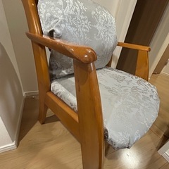 椅子の画像