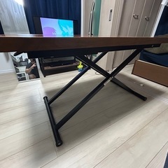 昇降リビングテーブル の画像