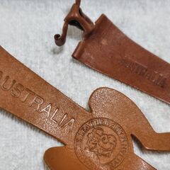 【まだ受付中】中古 本革 オーストラリア土産 カンガルーデザイン ブックマーカー 2つセット 早い者勝ちです✨✨の画像