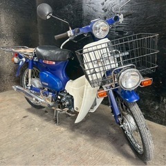 ★支払い総額6.5万円★関東圏内即日配送可能！ホンダ プレスカブ50Fi AA01 フロントカゴ、リアキャリア付き！4スト、インジェクション！の画像