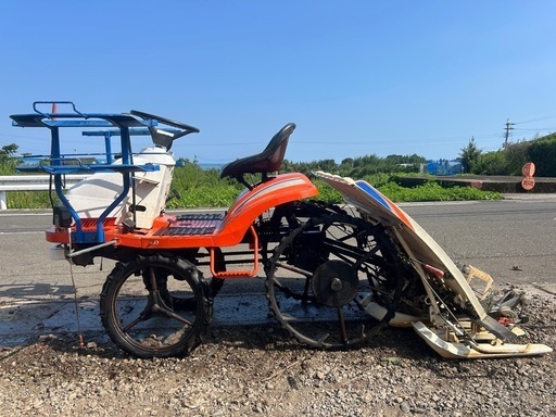 クボタ田植機 4条植え 6馬力4WD乗用型田んぼ水田SPK4 ガソリン 農機具