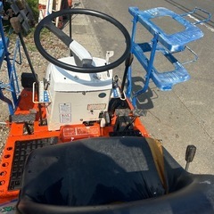 クボタ　田植機 4条植え 6馬力　4WD　乗用型　田んぼ　水田　SPK4 ガソリン 農機具 田植え機 宮崎 簡易始動動画ありの画像