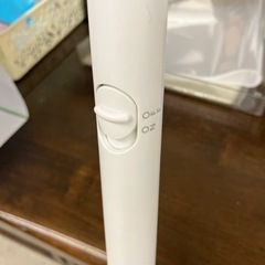 H2509-067 NITORI スティッククリーナー NTR55 ホワイト 2021年製 動作確認済み キズ汚れ有りの画像