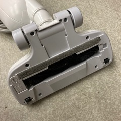 H2509-067 NITORI スティッククリーナー NTR55 ホワイト 2021年製 動作確認済み キズ汚れ有りの画像