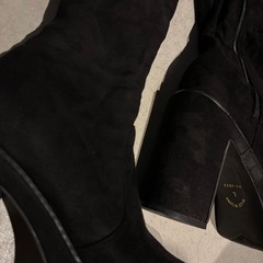 ロングブーツ　厚底ヒール　ベロアの画像