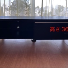 テレビボードの画像