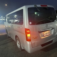 日産　キャラバン nv350の画像