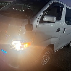日産　キャラバン nv350の画像