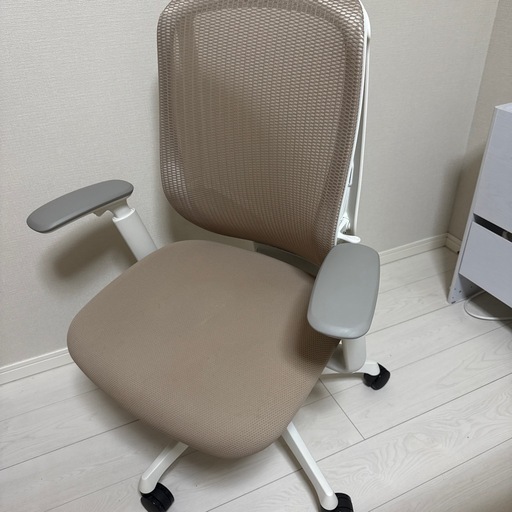 シルフィーオカムラ　オフィスチェア椅子