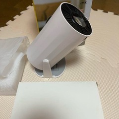 ホームプロジェクター未使用品の画像