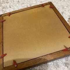 額入りアートとパッチワーク飾りの画像