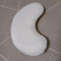 エスメラルダベビー枕の画像
