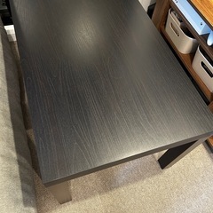 IKEAテーブルの画像