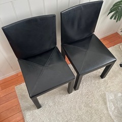 B&B Italiaダイニングチェア 椅子 Arcadia Chair　本革製 ブラック  の画像
