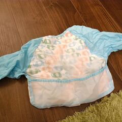 【BABYBJÖRN ベビービョルン お食事セット＋スタイ2枚（オマケ）】の画像