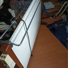 パネルヒーター 脚悪し の画像