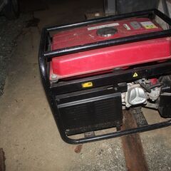 発電機　２，５KW　動作品の画像