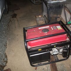 発電機　２，５KW　動作品の画像