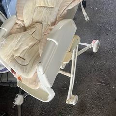 ベビー用品★ゆらゆらベッドの画像