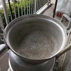 アルミ大鍋 約39センチ 高さ17の画像