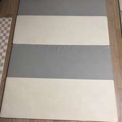 プレイマット　ベビー　ノンホルム　中古品　の画像