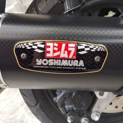 13 / 13 ヨシムラ マフラーカーボンタイプ（標準小売税込88000円）の画像