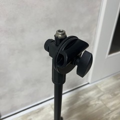 一脚の画像