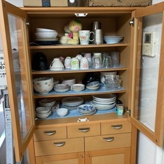食器棚　幅800  奥行440  高さ1750の画像