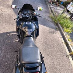 Kawazaki zzr 400の画像