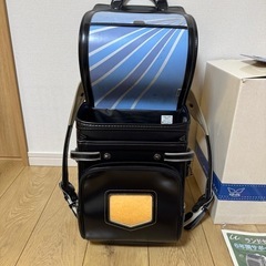ランドセル黒色の画像