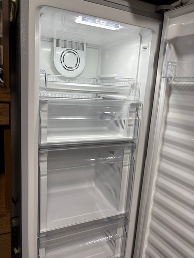 冷凍庫【2020製】