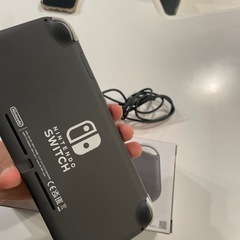 任天堂スイッチ　ライトの画像