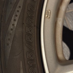 215/55R17 トヨタ純正ノーマルタイヤ４本の画像