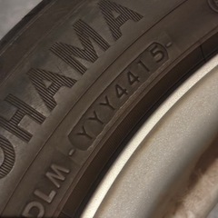 215/55R17 トヨタ純正ノーマルタイヤ４本の画像