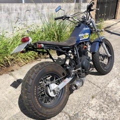 ヤマハ　TW200  2JL  書類付レストアベース車の画像