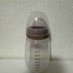 哺乳びん、離乳食関係の画像