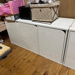 収納ボックスの画像