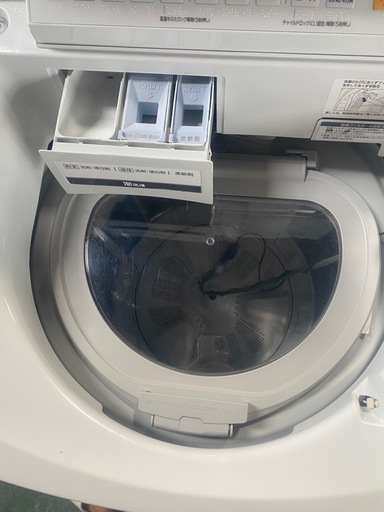 ♻️配達設置無料♻️パナソニック洗濯機乾燥機付き　　８キロ乾燥３キロ