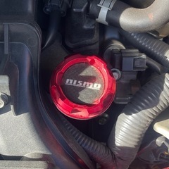 オイルキャップ　エクストレイル　X-TRAIL T32の画像