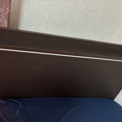 ベッドの画像